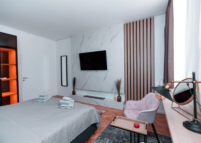 Apartment Petit Luxe *